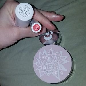 GLOSSIER BUNDLE